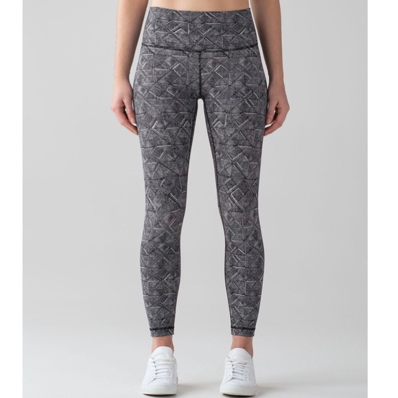 lululemon athletica Pants - Lululemon Wunder Under Hi-Rise 7/8 Leggings 25”